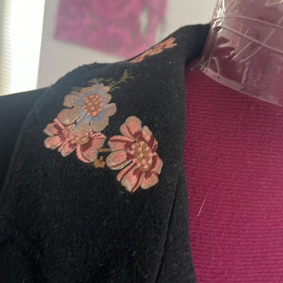 Chadwick’s black embroidered leaves flowers branches size 16 never worn - Picture 5 of 16